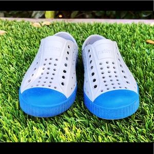 Native toddler shoe size c8